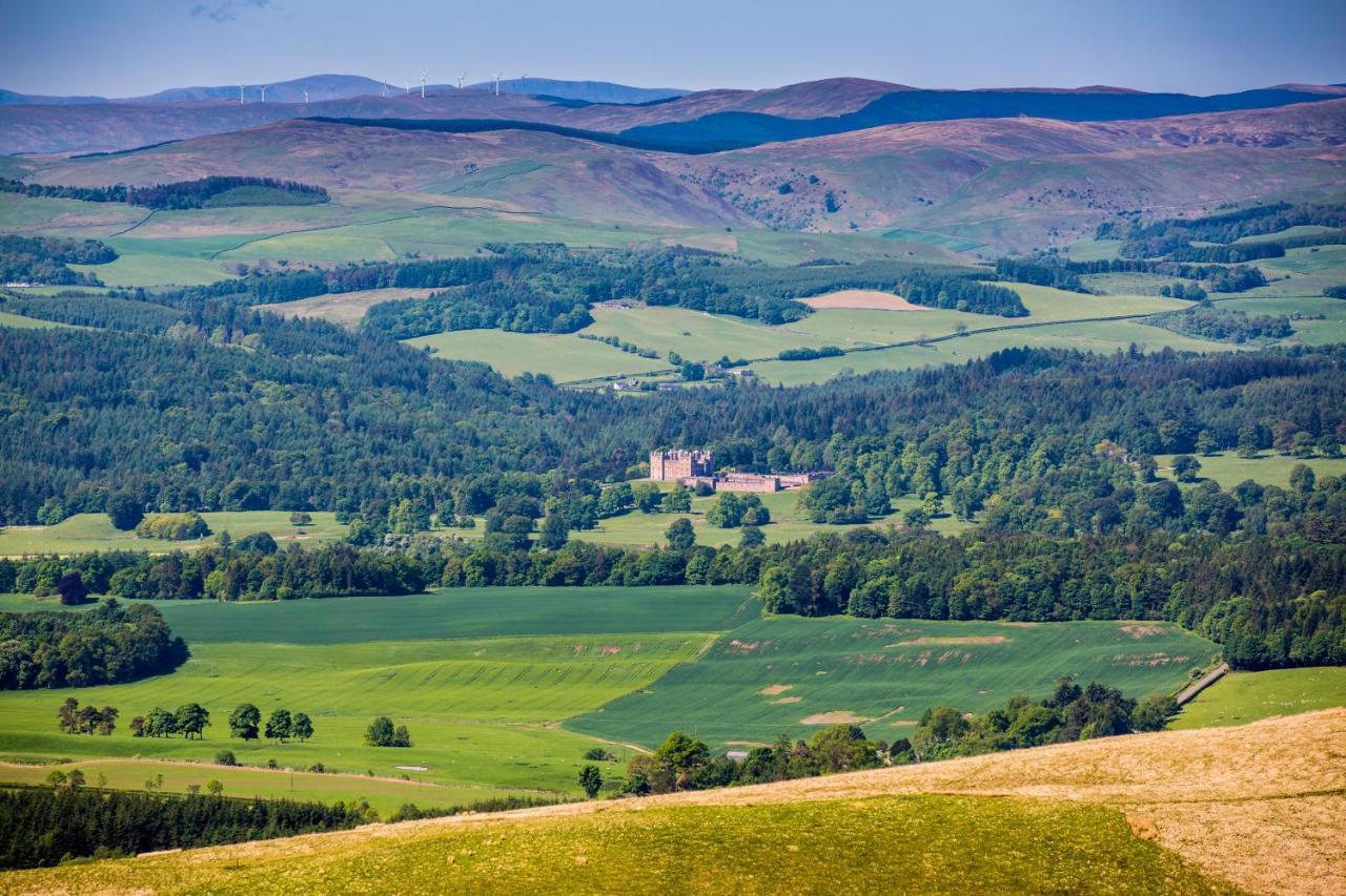 Stableyard Studio: Drumlanrig Castle Thornhill  Buitenkant foto