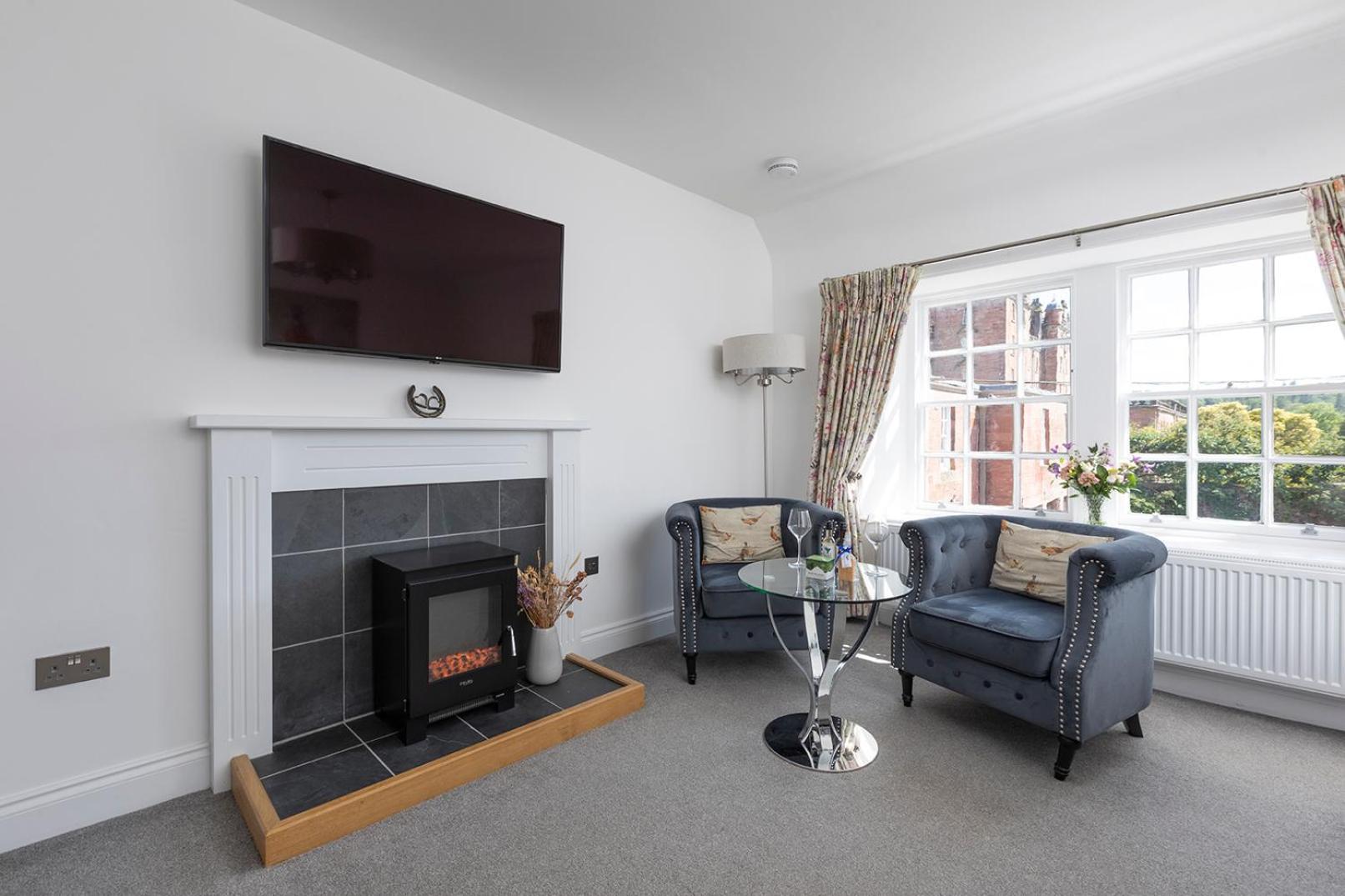 Stableyard Studio: Drumlanrig Castle Thornhill  Buitenkant foto